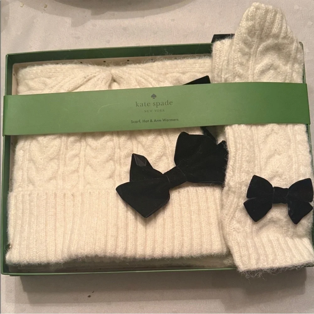 Kate Spade White Scarf,Hat,Arm Warmers Box Set NWT
